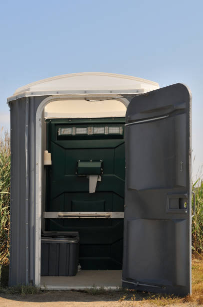 Best Portable restroom trailer rental  in Utica, SC